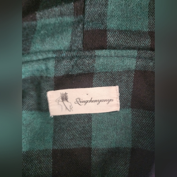 Lingchenyanyu Kitty Cat Cape Poncho With Plaid Trim Youth L/XL Cosplay Preppy - Picture 10 of 10